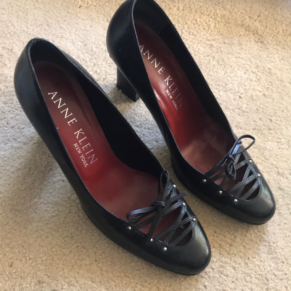 Anne Klein Black Heels